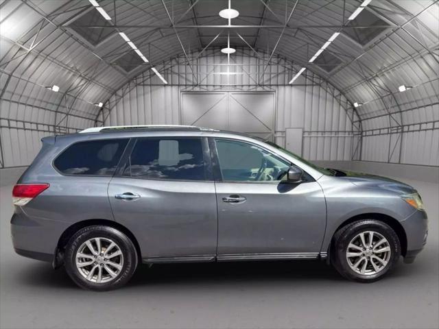 used 2015 Nissan Pathfinder car, priced at $7,995
