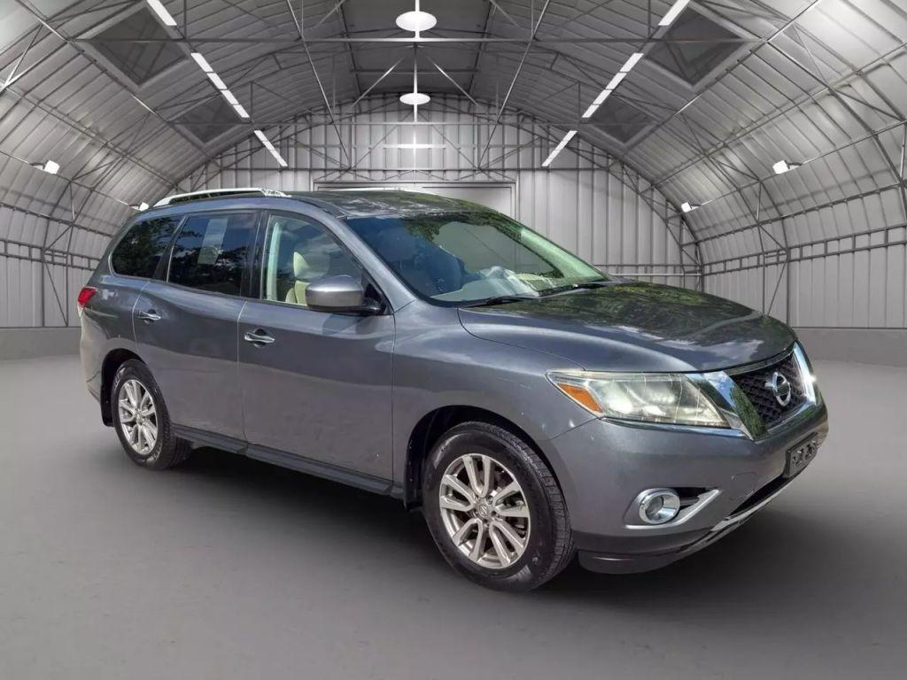 used 2015 Nissan Pathfinder car, priced at $3,950