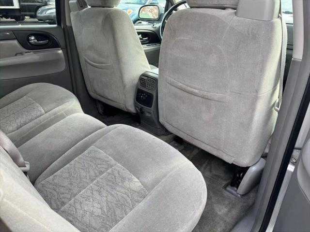 used 2005 GMC Envoy car, priced at $7,995