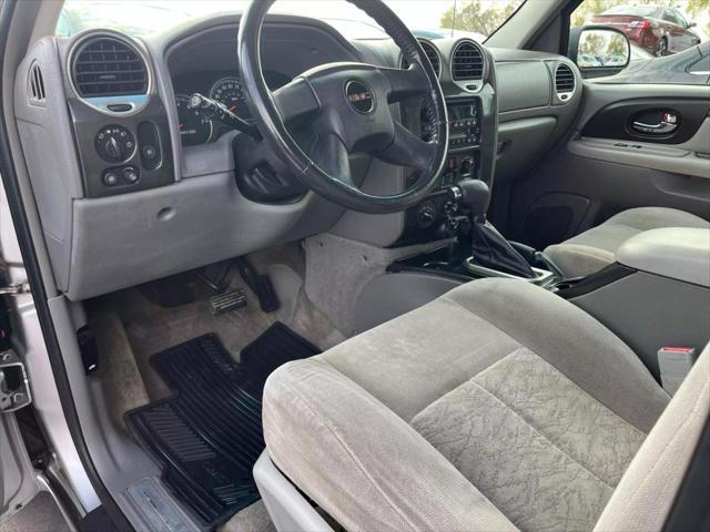 used 2005 GMC Envoy car, priced at $7,995