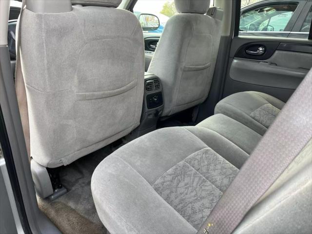 used 2005 GMC Envoy car, priced at $7,995