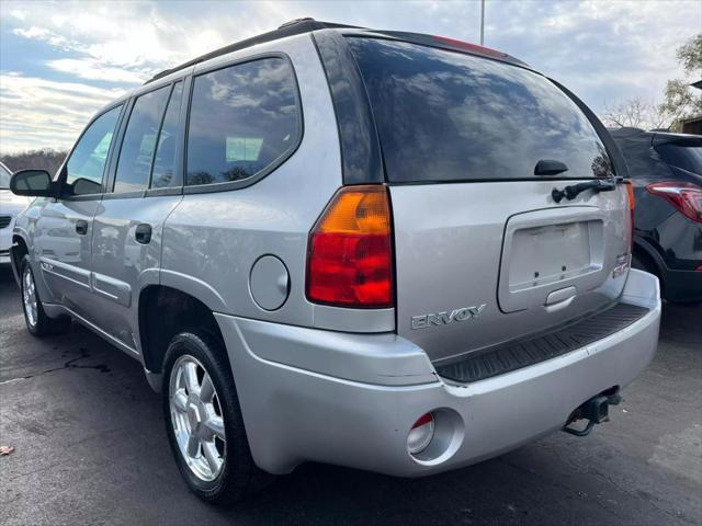 used 2005 GMC Envoy car, priced at $7,995