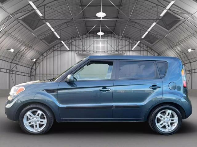 used 2011 Kia Soul car, priced at $5,600