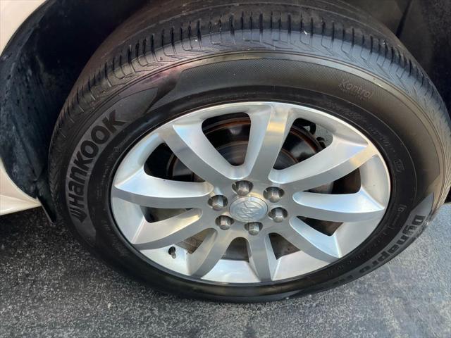 used 2013 Buick Enclave car, priced at $5,950