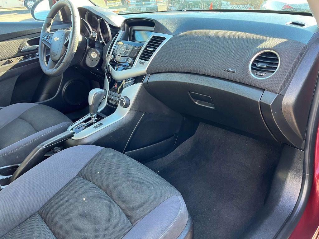 used 2015 Chevrolet Cruze car, priced at $7,750
