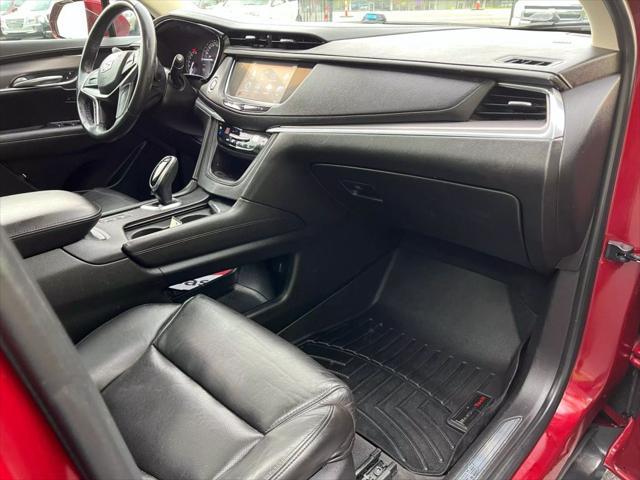 used 2017 Cadillac XT5 car, priced at $16,300
