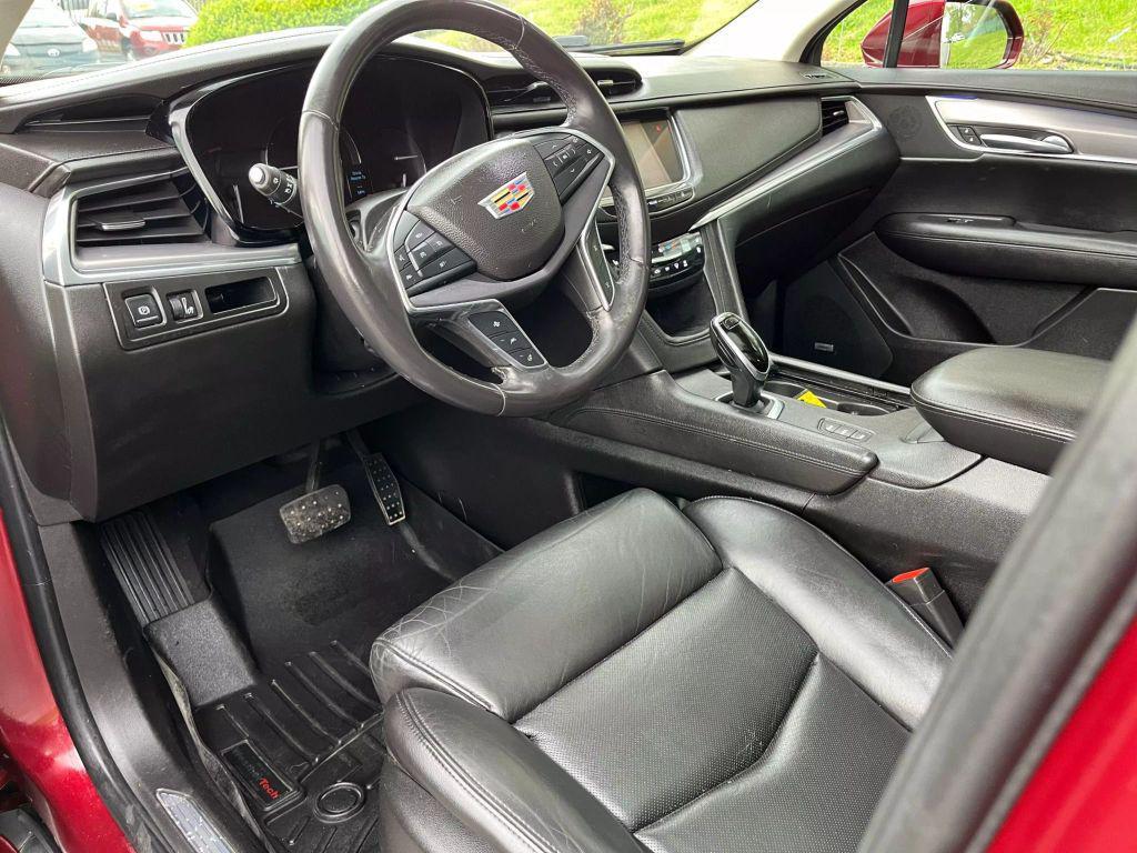 used 2017 Cadillac XT5 car, priced at $15,695