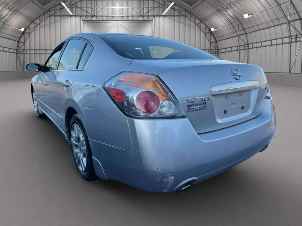 used 2009 Nissan Altima car, priced at $6,750