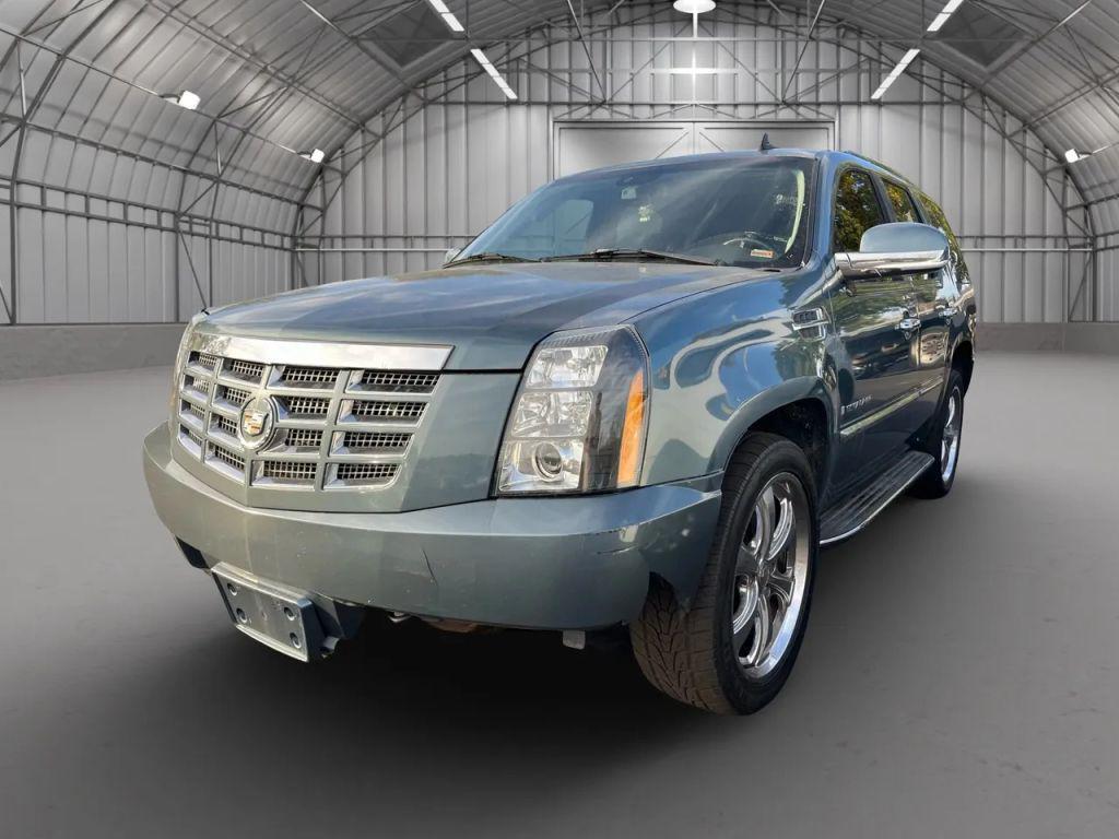 used 2008 Cadillac Escalade car, priced at $2,450