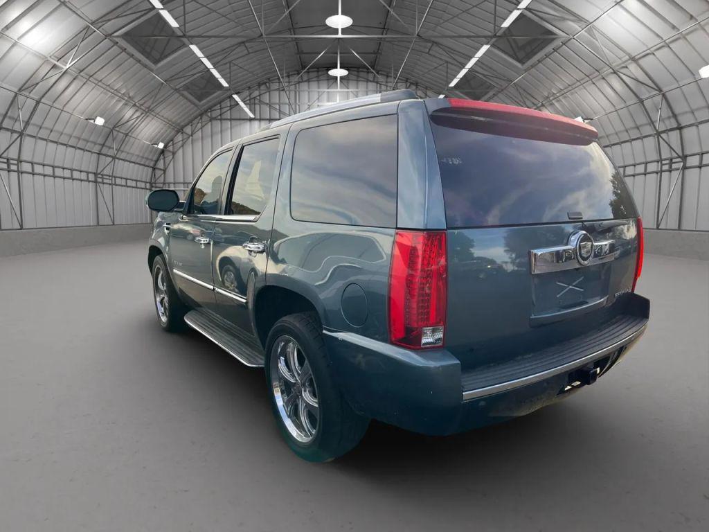 used 2008 Cadillac Escalade car, priced at $2,450
