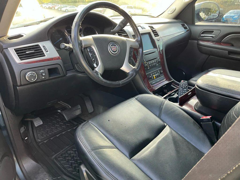 used 2008 Cadillac Escalade car, priced at $2,450
