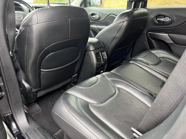 used 2019 Jeep Cherokee car, priced at $11,995