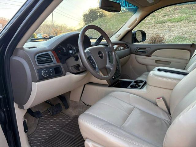 used 2013 GMC Yukon XL car, priced at $16,000