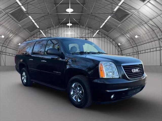 used 2013 GMC Yukon XL car, priced at $16,000