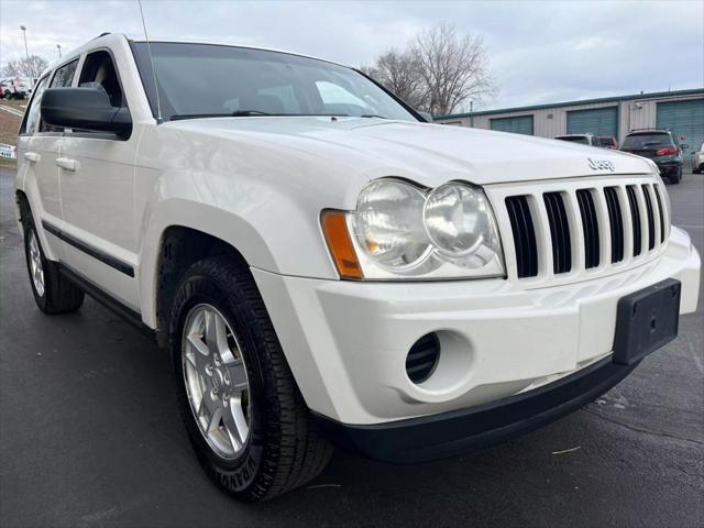 used 2007 Jeep Grand Cherokee car, priced at $7,995