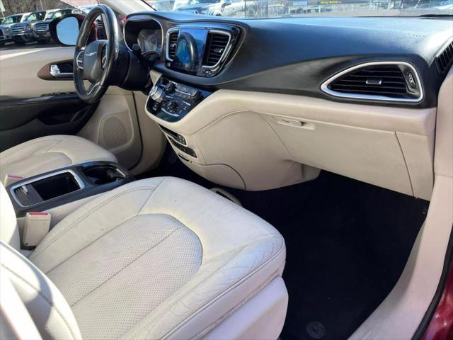 used 2018 Chrysler Pacifica car, priced at $13,995