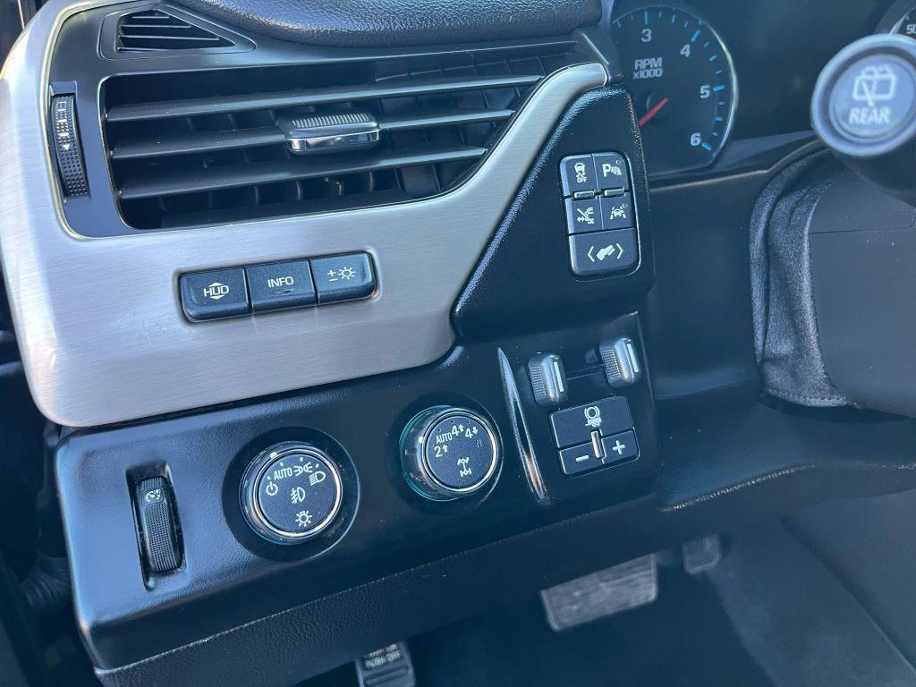 used 2018 GMC Yukon car, priced at $29,295