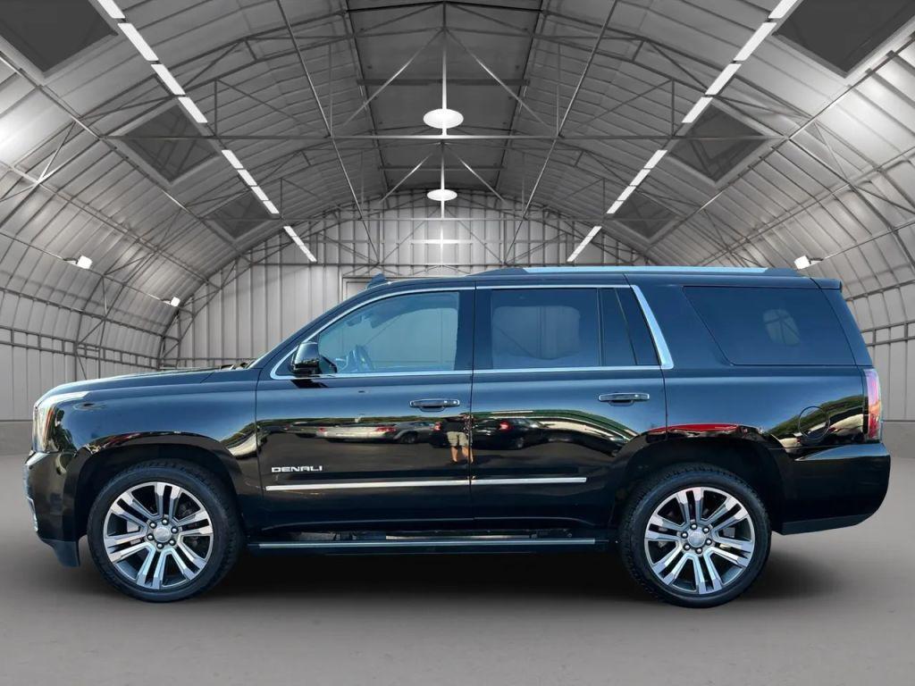 used 2018 GMC Yukon car, priced at $29,295