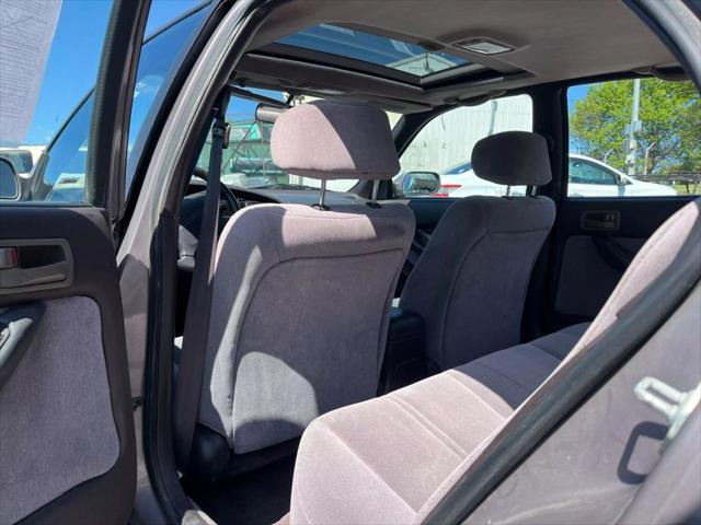 used 1995 Toyota Camry car, priced at $4,250