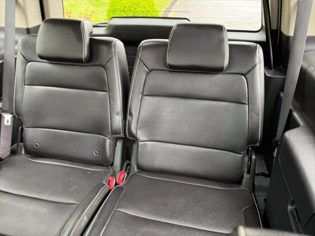 used 2011 Ford Flex car, priced at $7,995