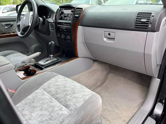 used 2005 Kia Sorento car, priced at $3,950