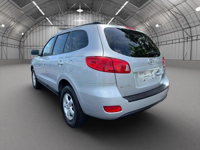 used 2008 Hyundai Santa Fe car, priced at $5,800