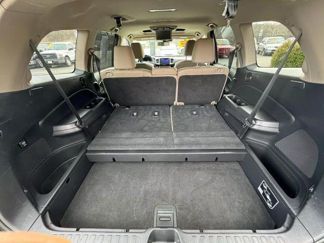 used 2016 Honda Pilot car