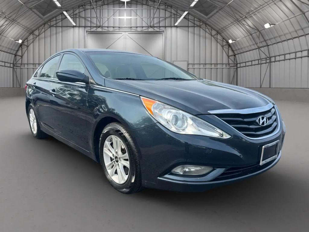 used 2013 Hyundai Sonata car, priced at $1,950