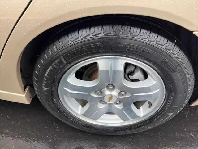 used 2005 Chevrolet Malibu car, priced at $3,950