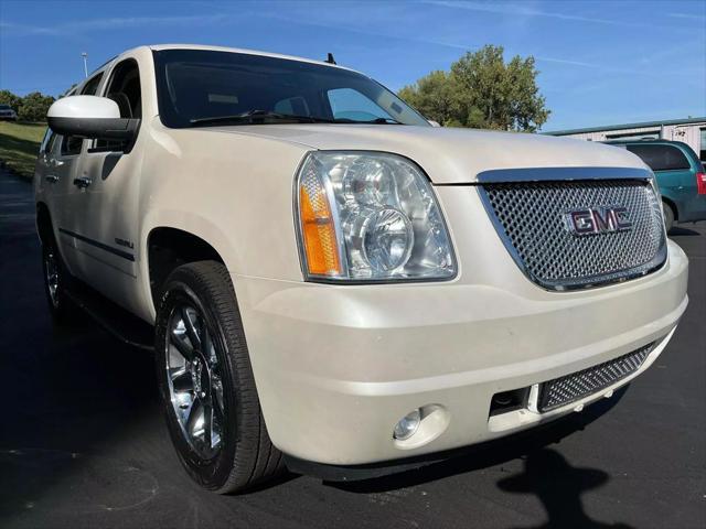 used 2012 GMC Yukon car, priced at $12,995