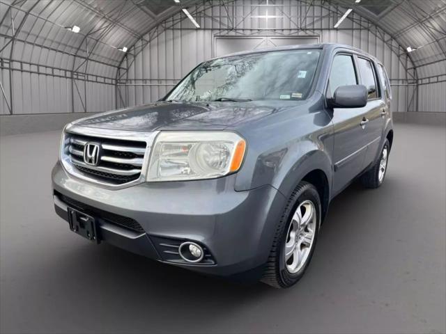 used 2013 Honda Pilot car, priced at $7,900