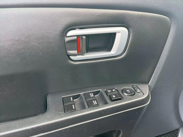 used 2013 Honda Pilot car, priced at $7,950