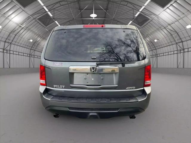 used 2013 Honda Pilot car, priced at $7,900