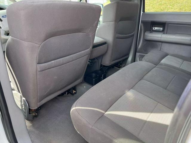 used 2006 Ford F-150 car, priced at $3,950