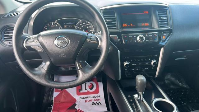 used 2014 Nissan Pathfinder car, priced at $9,994