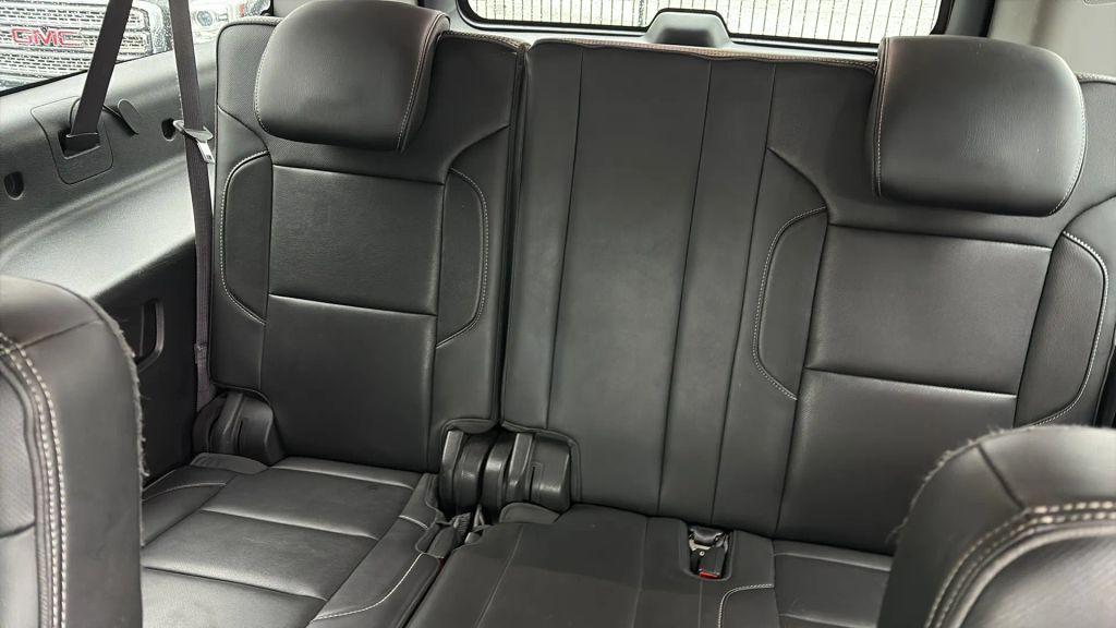 used 2015 GMC Yukon XL car, priced at $13,994