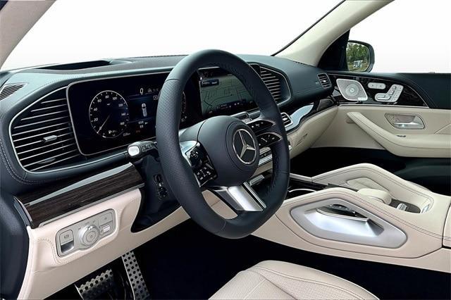 new 2026 Mercedes-Benz GLS 580 car, priced at $123,070