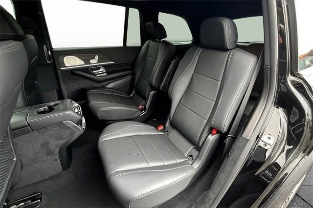new 2025 Mercedes-Benz GLS 450 car, priced at $91,945