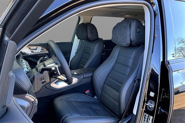 new 2025 Mercedes-Benz GLS 450 car, priced at $103,080