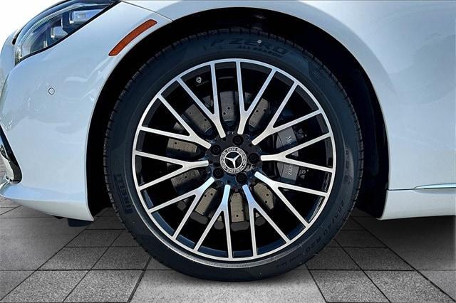 new 2025 Mercedes-Benz S-Class car, priced at $140,040