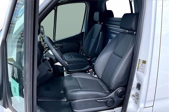 new 2025 Mercedes-Benz Sprinter 2500 car, priced at $60,376