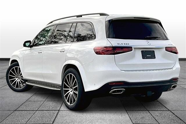 new 2026 Mercedes-Benz GLS 580 car, priced at $121,610