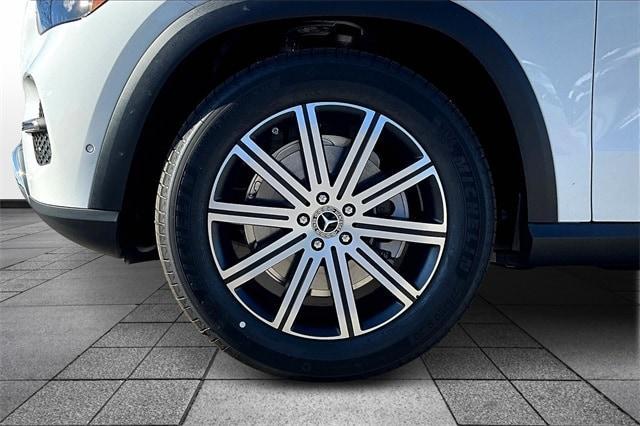 new 2026 Mercedes-Benz GLE 350 car, priced at $68,930