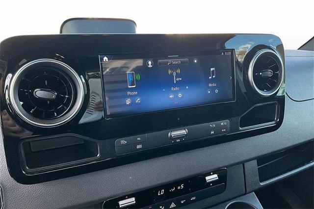 new 2025 Mercedes-Benz Sprinter 2500 car, priced at $69,221