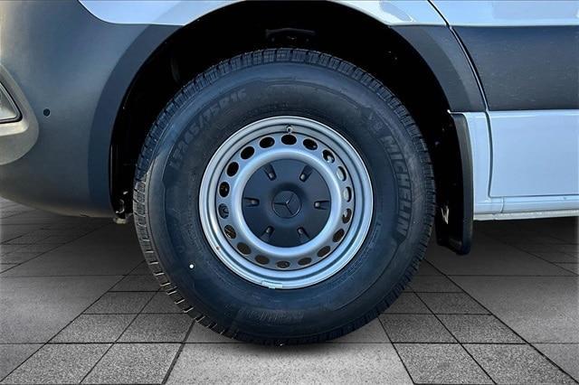 new 2026 Mercedes-Benz Sprinter 2500 car, priced at $69,308