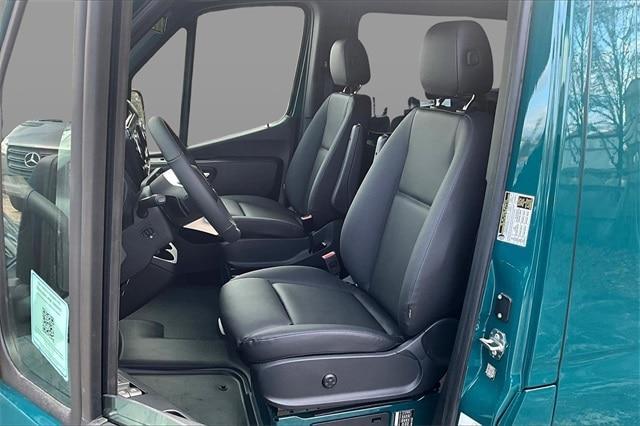 new 2025 Mercedes-Benz Sprinter 2500 car, priced at $85,624
