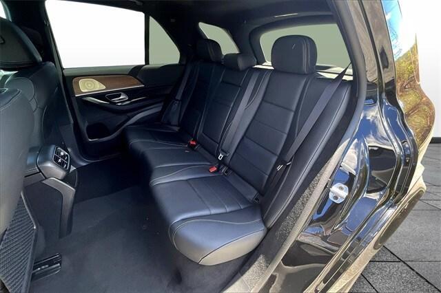 new 2025 Mercedes-Benz GLE 450 car, priced at $80,145