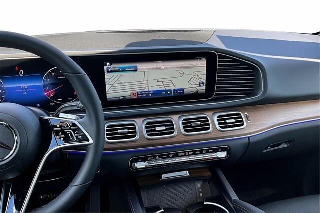 new 2025 Mercedes-Benz GLE 450 car, priced at $80,145