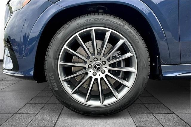 new 2026 Mercedes-Benz GLE 450 car, priced at $81,120