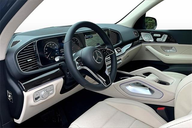 new 2026 Mercedes-Benz GLE 450 car, priced at $81,120